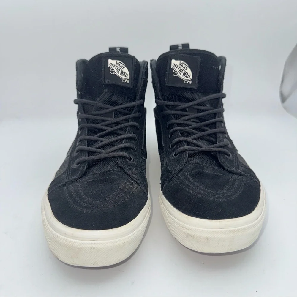 Vans men’s SK8 -Hi 46 winterized weather resistant skates black shoes M-6.5/ W-8